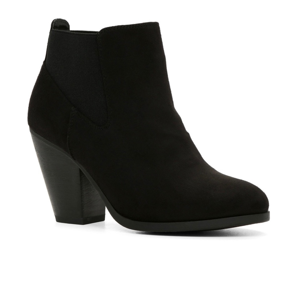 LIKE NEW🔥 Call It Spring Hudia Black Bootie